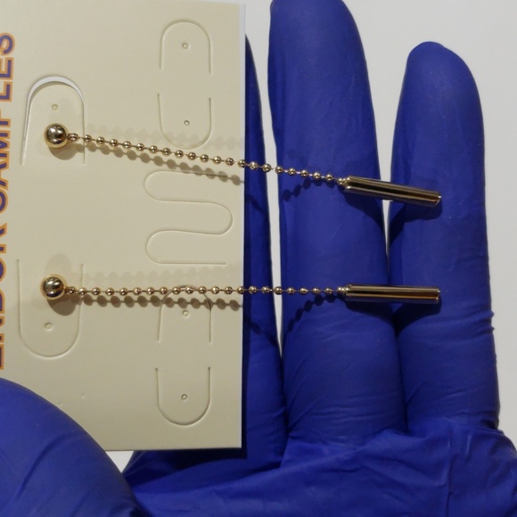 Elegant Gold tone 2.5-inch Drop Long Earrings - Stylish Women's Fashion Jewelry - Picture 8 of 9